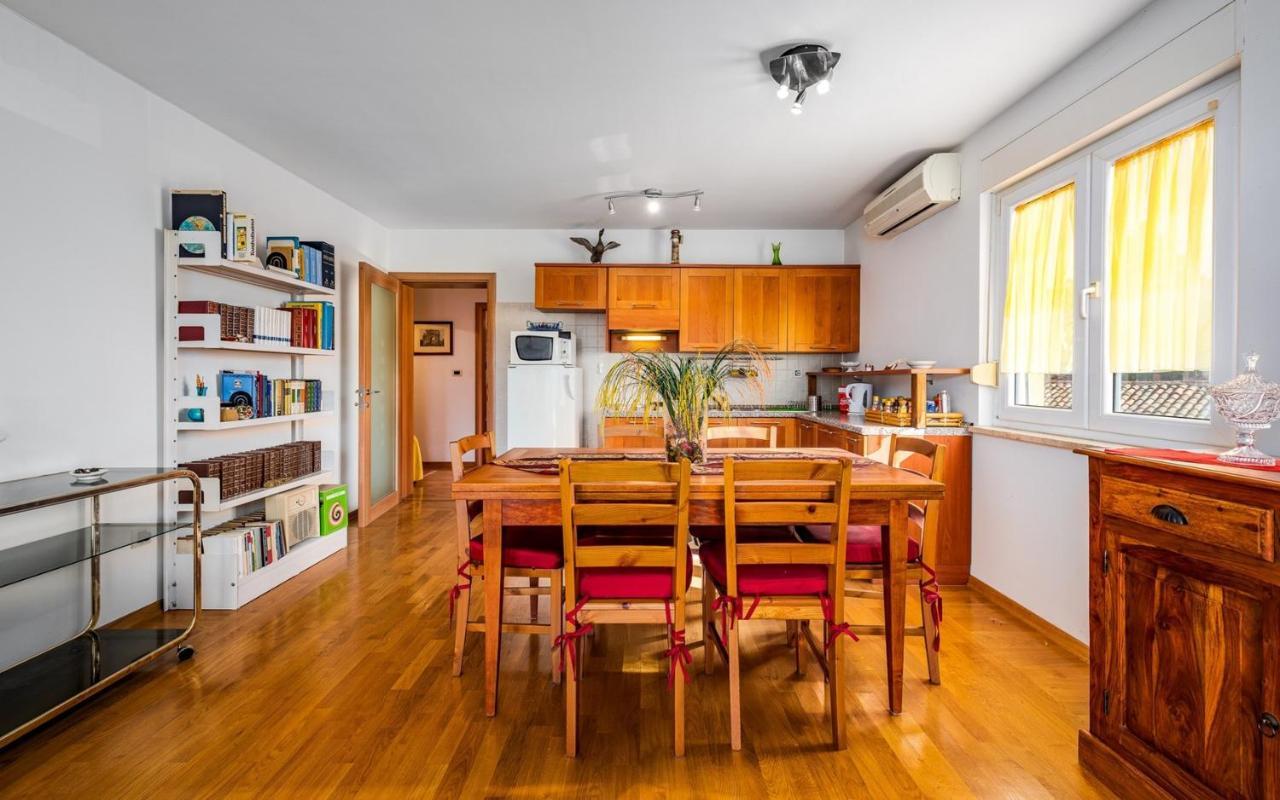 Valessia House With Apartment Umag Kültér fotó